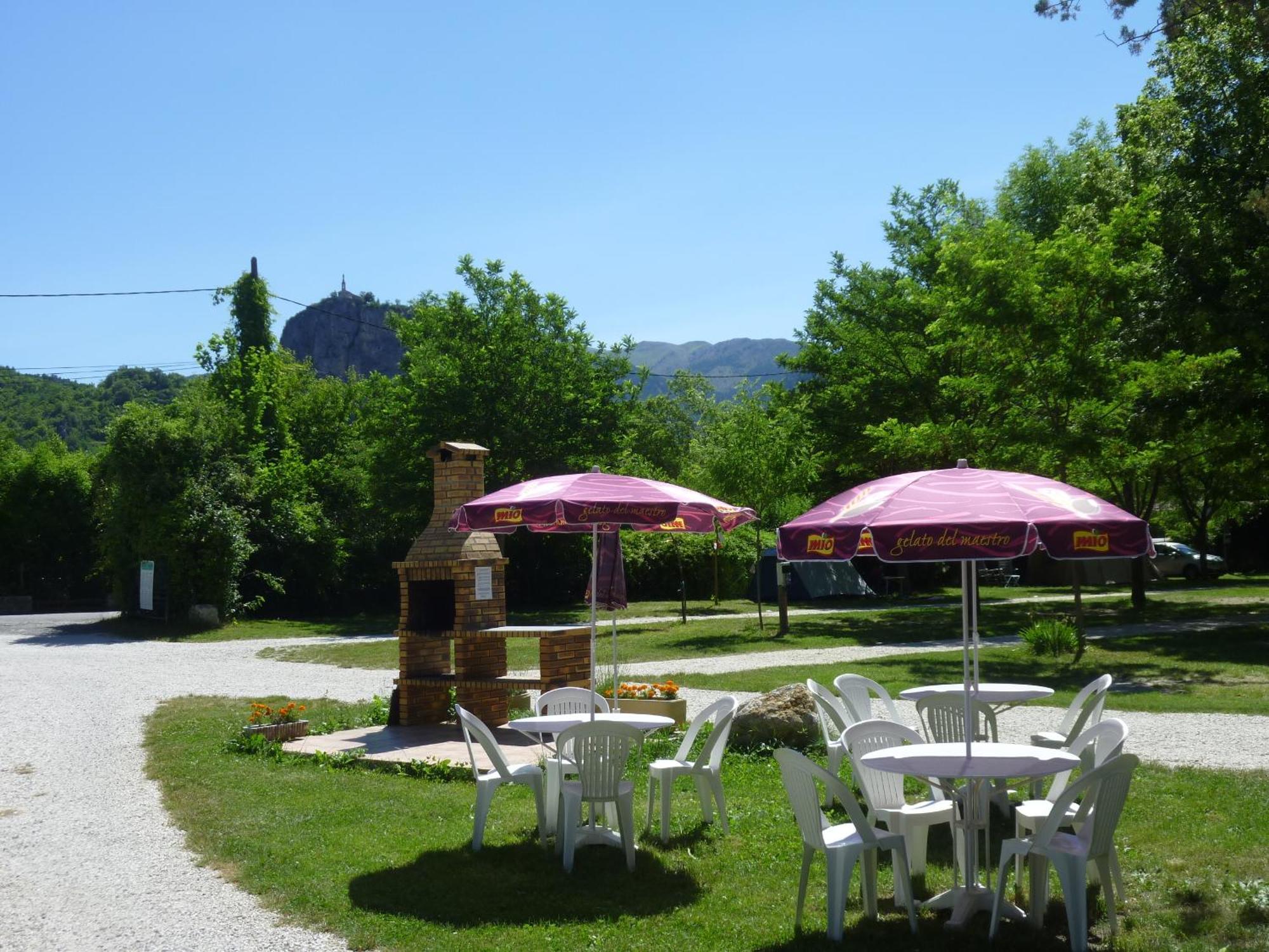 Camping Notre Dame Castellane Eksteriør billede